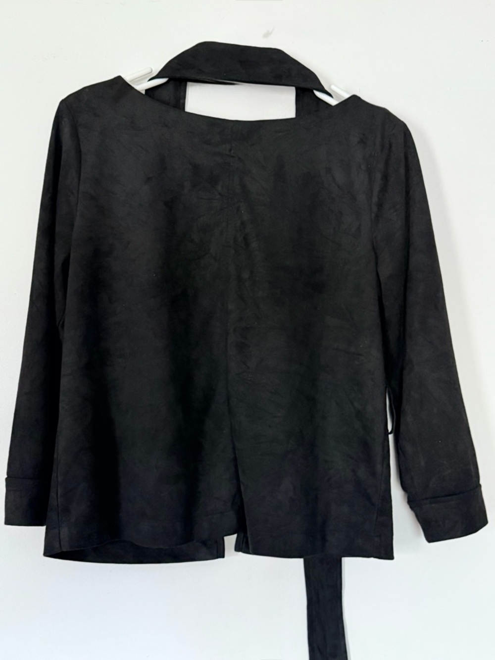 Banana Republic Black Long-Sleeve Button-Down Shirt with Back Cutout